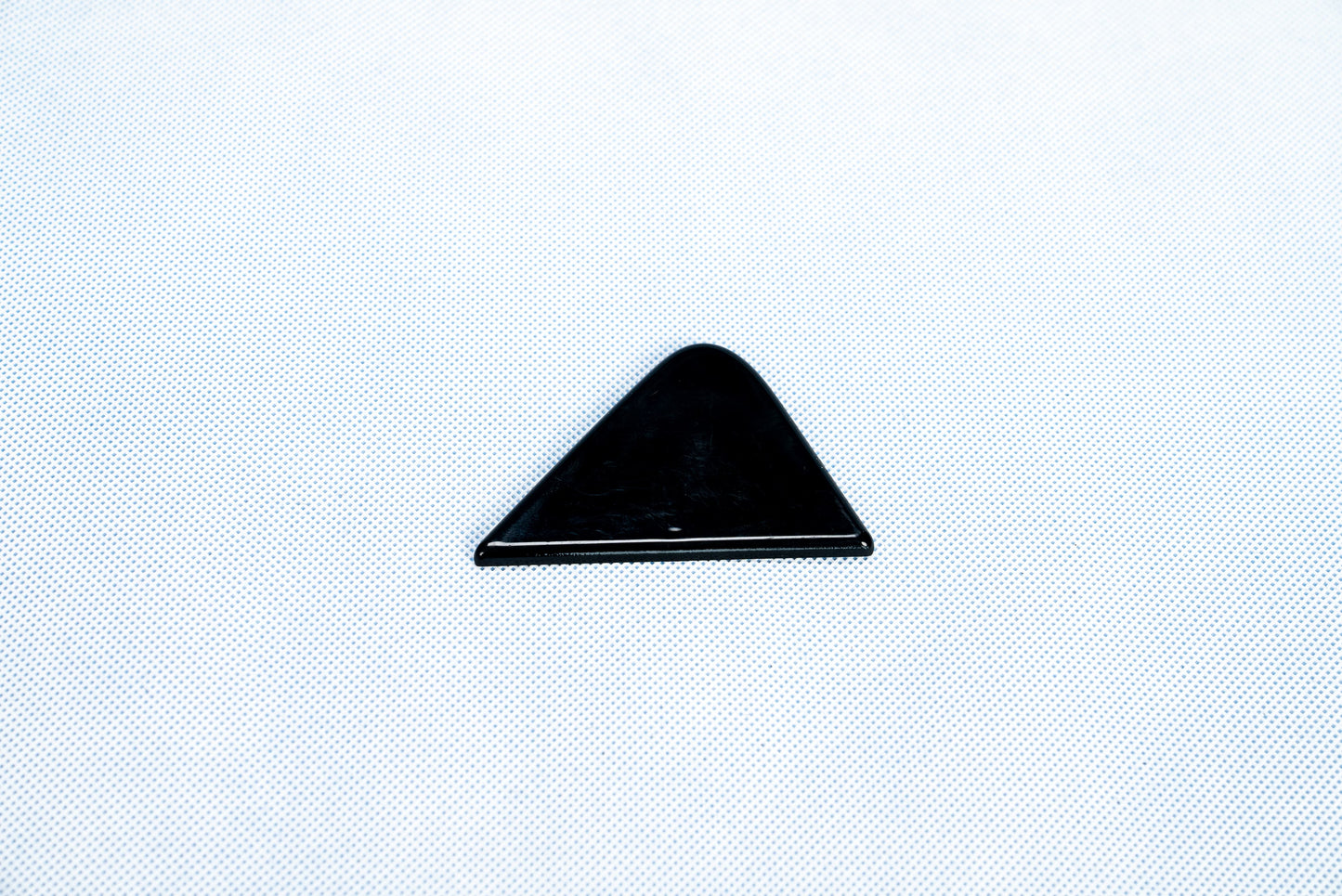 Body exterior trim guard assembly device