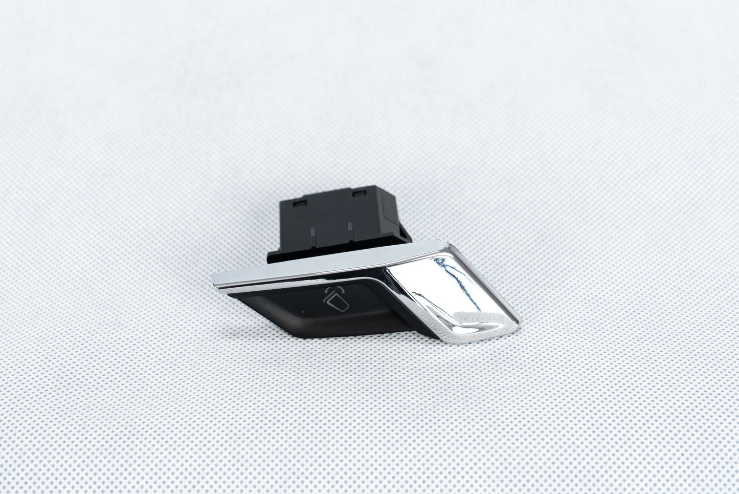 Electronic door lock switch device