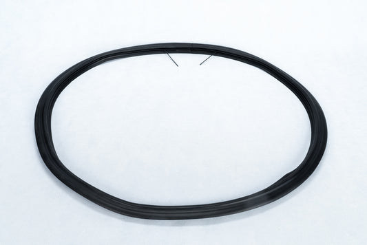 Liftgate accessory assembly